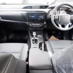 TOYOTA HILUX 2.8L DIESEL DOUBLE CAB 4 X 4 HIGH SPECS 2024 MODEL YEAR - Thumbnail 11