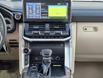 TOYOTA LAND CRUISER VXR FULL OPTION 3.5L PETROL 4WD 2024 MODEL YEAR