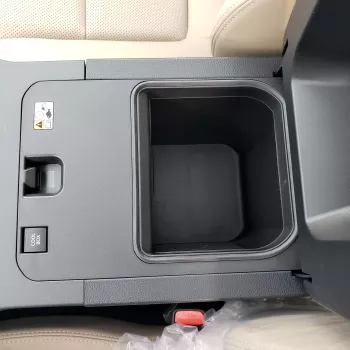 TOYOTA LAND CRUISER PRADO 2.8L DIESEL 2024 MODEL YEAR BRONZE COLOR