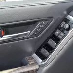TOYOTA LAND CRUISER VX.R 3.3L DIESEL 4WD 2024 MODEL YEAR - Thumbnail 6