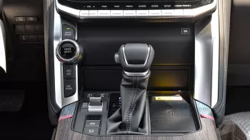 TOYOTA LAND CRUISER VX.R 3.3L DIESEL 4WD 2024 MODEL YEAR