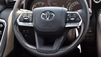 TOYOTA LAND CRUISER VX.R 3.3L DIESEL 4WD 2024 MODEL YEAR
