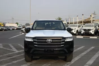 TOYOTA LAND CRUISER GXR V6 3.3L DIESEL 2024 MODEL YEAR BLACK COLOR