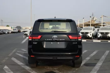 TOYOTA LAND CRUISER GXR V6 3.3L DIESEL 2024 MODEL YEAR BLACK COLOR