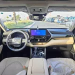 TOYOTA HIGHLANDER LIMITED 2.5L HYBRID V4 2024 MODEL YEAR - Thumbnail 6