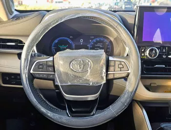 TOYOTA HIGHLANDER LIMITED 2.5L HYBRID V4 2024 MODEL YEAR