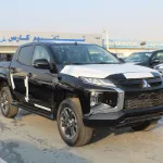 MITSUBISHI L200 SPORTERO 2.4 DIESEL 4WD 2023 MODEL YEAR BLACK COLOR - Thumbnail 3