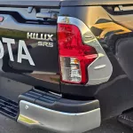 TOYOTA HILUX 2.7L PETROL 4WD 2024 MODEL YEAR BLACK COLOR - Thumbnail 20