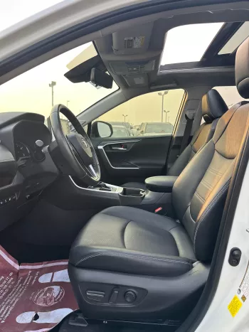 TOYOTA RAV4 LIMITED 360 CAMERA 2.5L HYBRID V4 2019 MODEL YEAR WHITE