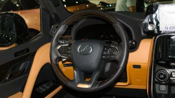 Lexus LX600 3.5L 2022 4WD Turbo Sport Edition
