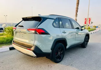 TOYOTA RAV4 XLE 2.4L PETROL 2021 MODEL YEAR GREEN COLOR