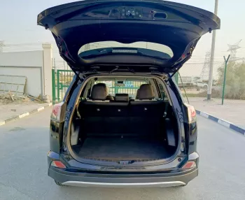TOYOTA RAV4 XLE 2.4L PETROL 2018 MODEL YEAR BLACK COLOR