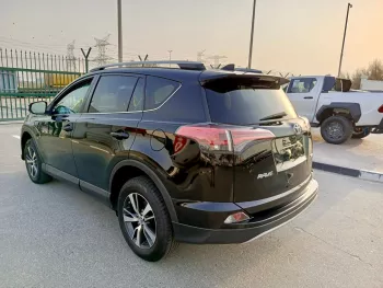 TOYOTA RAV4 XLE 2.4L PETROL 2018 MODEL YEAR BLACK COLOR