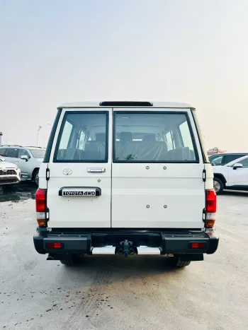 TOYOTA LAND CRUISER LC 76 SERIES 4.2L DIESEL 2024 MODEL YEAR