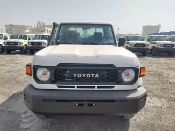Toyota Land Cruiser Pick up 4.2L Diesel V6 MT 2024 Model Year