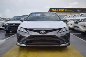 Toyota Camry Grande V6 3.5L 2022 FWD