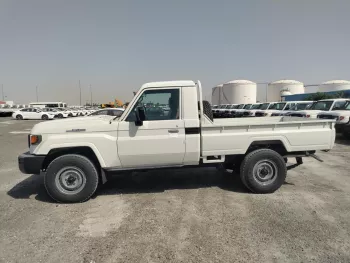 Toyota Land Cruiser Pick up 4.2L Diesel V6 MT 2024 Model Year