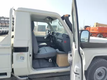 Toyota Land Cruiser Pick up 4.2L Diesel V6 MT 2024 Model Year