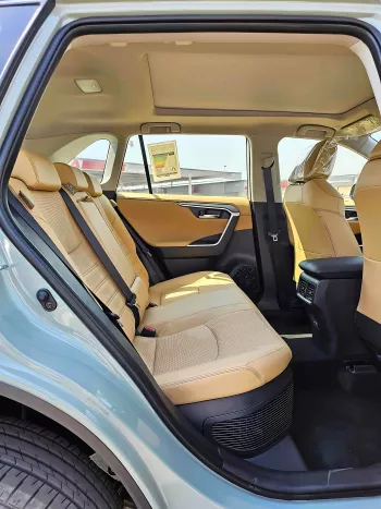 TOYOTA RAV4 2.5L PETROL FWD 2024 MODEL YEAR GREEN COLOR