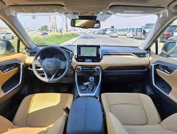 TOYOTA RAV4 2.5L PETROL FWD 2024 MODEL YEAR GREEN COLOR