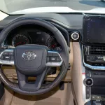 TOYOTA LAND CRUISER VX 4.0L PETROL 4WD 2024 MODEL YEAR - Thumbnail 12