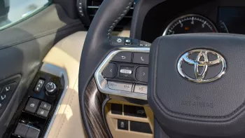 TOYOTA LAND CRUISER VX 4.0L PETROL 4WD 2024 MODEL YEAR