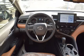 2022 Toyota Camry Grande V6 3.5L FWD