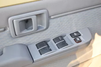 Toyota Land Cruiser Hard Top 4.0L petrol V6 GRJ76 M/T 2024 Model Year