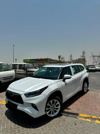 Toyota Highlander Limited Hybrid 2.5L A/T 2024 Model Year White Color