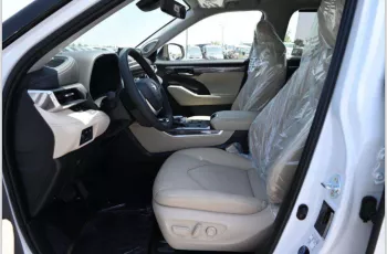 Toyota Highlander Limited Hybrid 2.5L A/T 2024 Model Year White Color