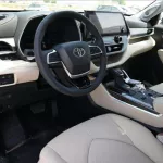 Toyota Highlander Limited Hybrid 2.5L A/T 2024 Model Year White Color - Thumbnail 11