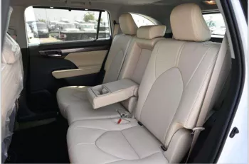 Toyota Highlander Limited Hybrid 2.5L A/T 2024 Model Year White Color