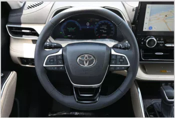 Toyota Highlander Limited Hybrid 2.5L A/T 2024 Model Year White Color