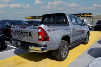 Toyota Hilux S-GLX 4Cyl 2.7L 2022 PickUp