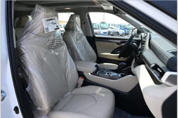 Toyota Highlander Limited Hybrid 2.5L A/T 2024 Model Year White Color