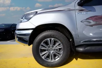 Toyota Hilux S-GLX 4Cyl 2.7L 2022 PickUp