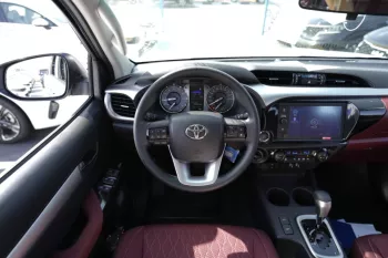 Toyota Hilux S-GLX 4Cyl 2.7L 2022 PickUp