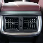 Toyota Hilux S-GLX 4Cyl 2.7L 2022 PickUp - Thumbnail 15