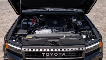 TOYOTA PRADO 250 WX 2.8L DIESEL NEW SHAPE 2024 MODEL YEAR BLACK COLOR