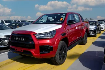 Toyota Hilux GR 4.0L 2023 6Cyl PickUp