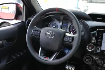 Toyota Hilux GR 4.0L 2023 6Cyl PickUp