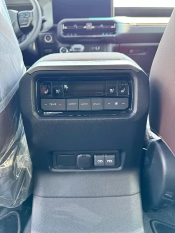 Toyota Land Cruiser Prado (TJA250) 2.4L petrol 4WD Adventure 2024 Model Year