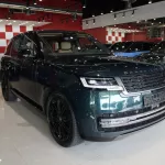 Range Rover Vogue 4.4L 8Cyl 2023 - Thumbnail 1