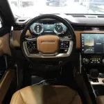 Range Rover Vogue 4.4L 8Cyl 2023 - Thumbnail 9