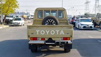 TOYOTA LAND CRUISER PICK-UP 4.0L PETROL V6 2024 MODEL YEAR