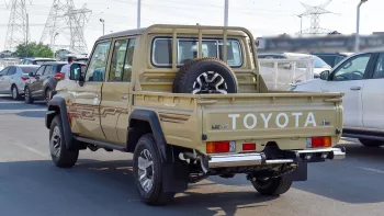 TOYOTA LAND CRUISER PICK-UP 4.0L PETROL V6 2024 MODEL YEAR