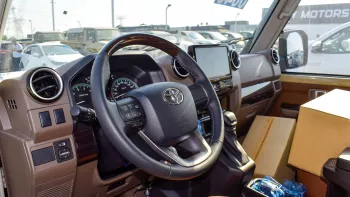 TOYOTA LAND CRUISER PICK-UP 4.0L PETROL V6 2024 MODEL YEAR