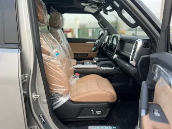 JETOUR T2 LUXURY HI 2.0L PETROL 2024 MODEL YEAR GRAY COLOR