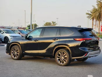 TOYOTA HIGHLANDER LIMITED 2.4L HYBRID 2020 MODEL YEAR