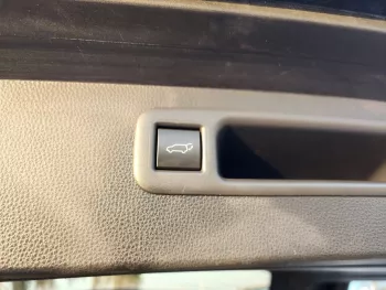TOYOTA HIGHLANDER LIMITED 2.4L HYBRID 2020 MODEL YEAR